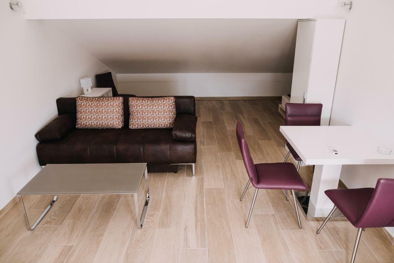 The Nikolic Suites - Villa Woegenstein Tribalj エクステリア 写真