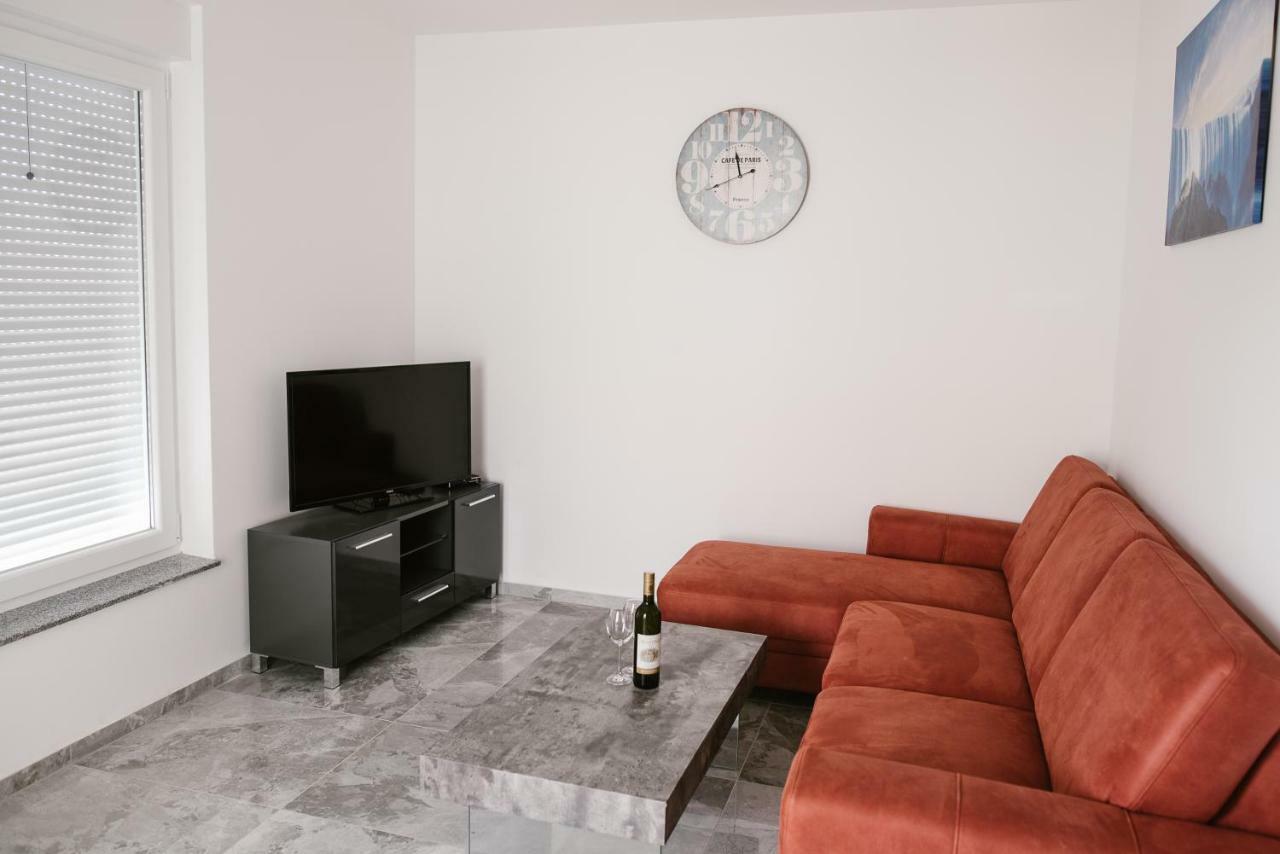 The Nikolic Suites - Villa Woegenstein Tribalj エクステリア 写真